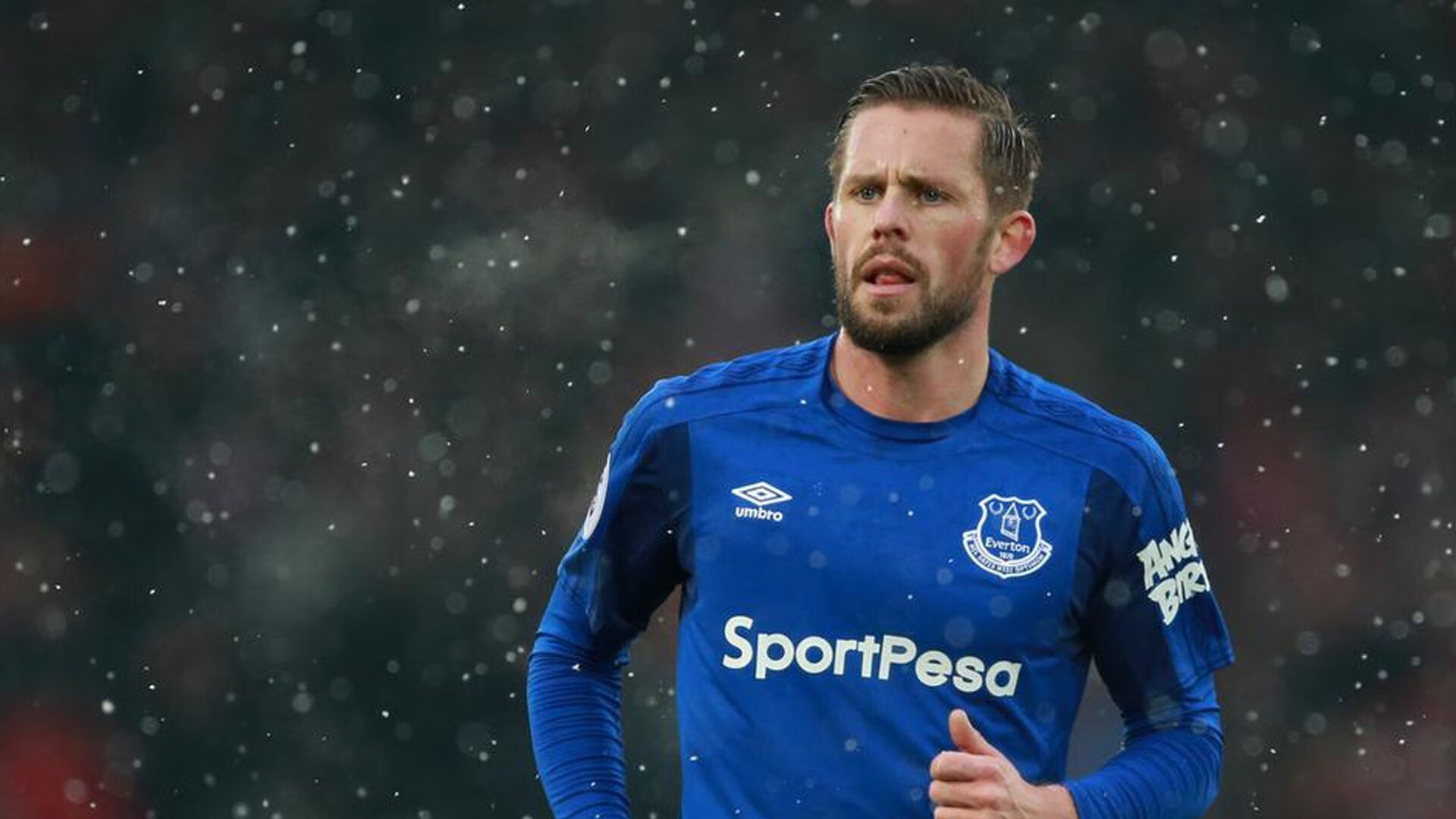 摩纳哥后防稳定性不佳，主帅或将调整战术，摩纳哥著名后卫